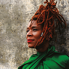 Carmen Souza