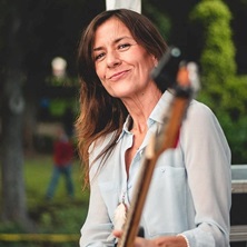 Cristina Narea