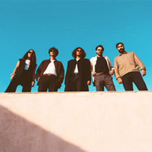 Extra&ntilde;os Pasajeros