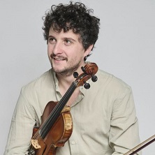 Jo&atilde;o Silva