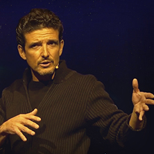 Luis &Aacute;lvarez