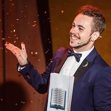 Mago Mar&iacute;n