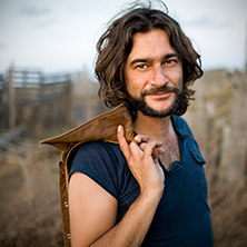 Quique Gonz&aacute;lez