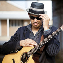 Raul Mid&oacute;n