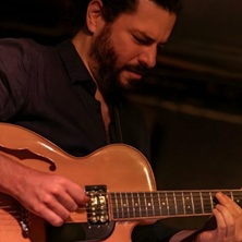 Vinicius Gomes