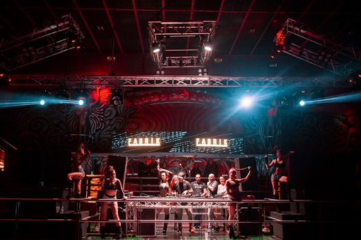 Fabrik: 16 Aniversario