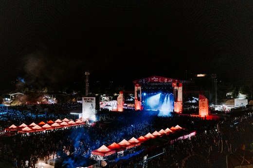Low Festival