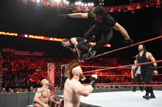 WWE LIVE