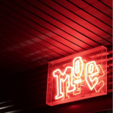Moe Club